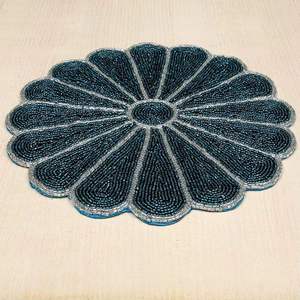 Posavasos hechos a mano, posavasos con cuentas, decoración de cuentas de semillas, alfombrillas bordadas para bebidas, accesorios bohemios para el hogar, vajilla única - Product Image 6