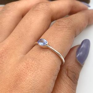 Anillo de Plata de Ley 925 con Tanzanita, Gema Ovalada, Anillo Solitario, Regalo para Ella - Product Image 2