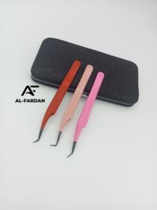 Pince à épiler à pointe en fibre de couleur noire personnalisée pince à épiler d'extension de cils en acier inoxydable durable - Product Image 2