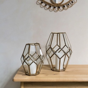 Candelabros de linterna hexagonales de latón y vidrio modernos hechos a mano con mango de Metal para bodas, decoraciones navideñas para el hogar - Product Image 1