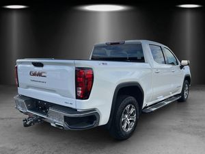 รถกระบะมือสอง GMC Sierra 1500 Elevation ปี 2022 พวงมาลัยซ้าย เกียร์อัตโนมัติ เครื่องยนต์เบนซินเทอร์โบ เบาะหนัง ไฟ LED - Product Image 4