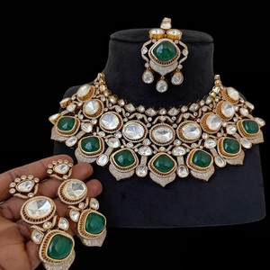 Conjunto de Gargantilla nupcial Royal Kundan, collar de moda, circón brillante diseñado para mujeres y niñas para compromiso de boda - Product Image 1