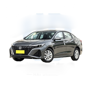 Sedán de Gasolina 1.5L 2025, 4 Puertas, 5 Plazas / Motor L4 de 110 hp / Transmisión Manual / Automóvil Compacto de Pasajeros Euro VI - Product Image 1