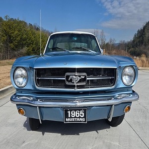 Ford Mustang Coupé de 1965, Motor 289CI V8, Transmisión Automática de 3 Velocidades, Tracción Trasera - Product Image 1