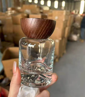 Ensemble diffuseur à bâtonnets d'aromathérapie en gros, bouteille en verre épais de 120 ml avec couvercle à fleurs séchées
