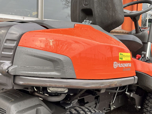 Cortacésped autopropulsado comercial de gasolina con control eléctrico de 2 tiempos para uso industrial y bricolaje, modelo R 316TX AWD, capacidad de 200L para césped. - Product Image 5