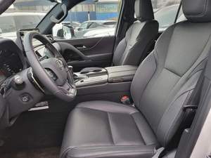 Nuevo Lexus LX 500 3.3 Twin Turbo V6D, 5 Plazas, Transmisión Automática, SUV/Vehículo Todoterreno/Pickup - Product Image 5