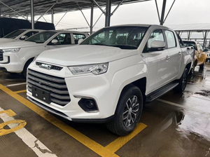 Camioneta Diésel Automática JMC Vigus Pro 4x4 2.0L con Volante a la Derecha, Autonomía de 501-600 km y Batería de 90-110 kWh, EE. UU. - Product Image 2