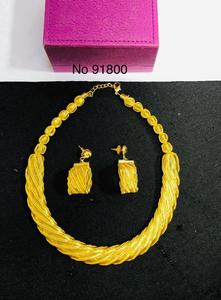 Collar de cristal blanco con relleno chapado en oro de 2 gramos CUBANO para mujer cadena con forma de bola y brillo blanco para boda y regalo hecho de aleación - Product Image 4