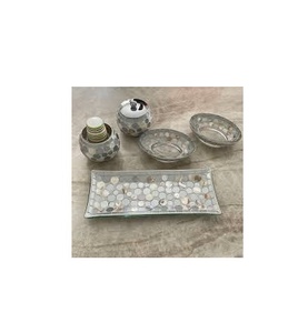 Ensemble de salle de bain pour serpillière, boîte porte-serviettes et porte-mouchoirs et distributeur de savon avec sous-verre de serpillière, ensemble de salle de bain en nacre, offre spéciale - Product Image 5