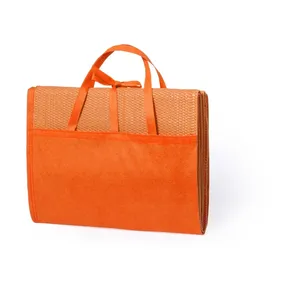 เสื่อปิกนิกส่วนตัว Kassia พร้อมอุปกรณ์ชายหาดสำหรับกิจกรรมกลางแจ้ง - Product Image 1