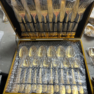 Biểu tượng tùy chỉnh sang trọng vàng 4 cái & 24 cái muỗng và nĩa Flatware <span class=keywords><strong>Set</strong></span> thép không gỉ thiết lập dao kéo với hộp quà tặng sang trọng cho đám cưới - Product Image 2