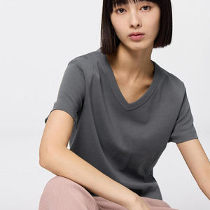 Camisetas de algodón de secado rápido con cuello en V para mujer, ropa de verano de alta calidad, camisetas transpirables con cuello en V para mujer - Product Image 2