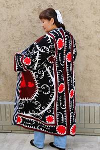 Chaqueta larga Bohemia elegante con borde libre Suzani, Kimonos largos Suzani bordados, chaqueta para mujer, chaqueta bordada hecha a mano Floral, estilo popular - Product Image 3
