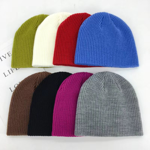 Conception personnalisée, bonnet d'hiver en tricot 100% acrylique, tricoté à la main, décoration en strass, bonnet sans revers numérique, broderie personnalisée - Product Image 2