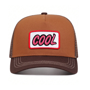 Casquette Trucker Brodé Marron avec Dos en Maille Réglable, 6 Panneaux, Style Décontracté et Patch Logo Avant - Product Image 1