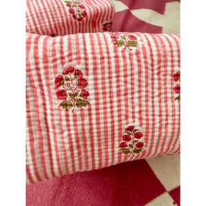 Set of 3 for Pink Vintage Striped Travel & <b>Makeup</b> Pouches Large Capacity Zipper Cosmetic <b>Cases</b> with Custom Logo Portable <b>Case</b> - Product Image 3