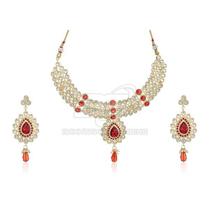 Ensemble de bijoux de mariée pour femmes, design élégant, nouvelle arrivée, collier, boucles d'oreilles, design de mode personnalisé - Product Image 1