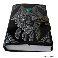 Carnet en cuir fait main noir avec motif loup en relief, double couleur, style vintage, pour livre de sorts, marque Shadows Radaba, usage promotionnel, avec fermeture C, le meilleur