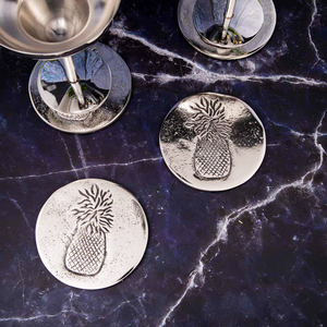 Dessous de verre en métal dernier modèle Vaisselle élégante Tapis et tampons - Product Image 1