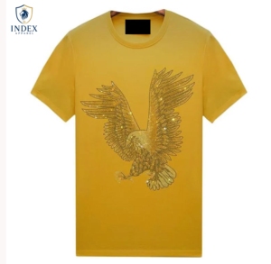 Camiseta de Manga Corta con Estampado de Águila Dorada Brillante para Hombre, Cuello Redondo, Corte Regular, Tejido de Algodón, Marca Index Apparel - Product Image 1