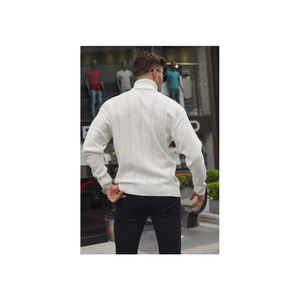 Vente en gros T-shirt homme de haute qualité T-shirt à manches longues disponible au prix de gros - Product Image 3