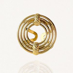 Juego de servilleteros de metal de lujo dorado con diseño elegante para decoración de mesa de comedor festiva y cenas especiales - Product Image 3