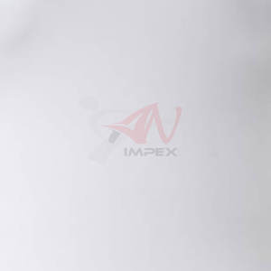 เสื้อแรชการ์ดแขนสั้นสวมใส่สบาย ระบายเหงื่อได้ดี เหมาะสำหรับการออกกำลังกายและไลฟ์สไตล์แอคทีฟสำหรับผู้ชาย - Product Image 5