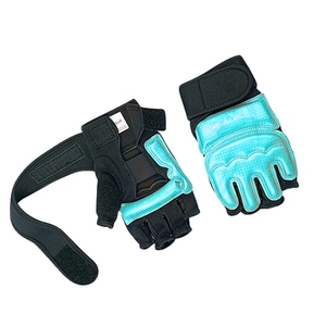 High Quality 100% Leather Taekwondo Gloves for Adults and Teenagers New Martial Art Training <b>Maximizing</b> Wear for Sports - Product Image 6