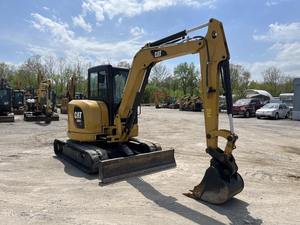 Excavadora de cadenas CAT 305E2 CR, miniexcavadora totalmente hidráulica para construcción y movimiento de tierras - Product Image 2