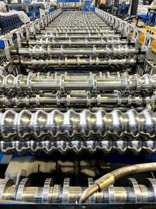 Meistverkaufte Vollautomatische Doppelschicht-Herstellungsmaschine für Metalldachplatten-Rollformung - Product Image 4