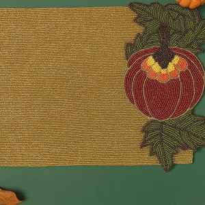 ที่ชาร์จทรงกลมทำด้วยมือสำหรับการรับประทานอาหารสุดหรูและของตกแต่งวันหยุดลูกปัดทำมือไม่เหมือนใครที่รองจานบนเฟอร์นิเจอร์บ้าน - Product Image 3