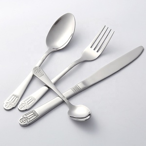 2k25 dernière arrivée ensembles de couverts en acier inoxydable avec motif de logo mariage nouvel an vaisselle fêtes couverts pour la décoration de table - Product Image 6