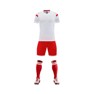 Nuevo diseño uniforme de fútbol en blanco transpirable deporte 7v7 azul marino camiseta de fútbol - Product Image 3