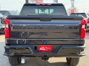 1500 ZR2 4dr Crew Cab 4WD 5.8 ft. SB, usado en buen estado. - Product Image 3