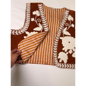 Chaleco Acolchado con Bordado Suzani para Mujer, Decoración Vintage, Prenda Exterior Corta, Primavera, Terciopelo, 100% Algodón, Corte Holgado - Product Image 5
