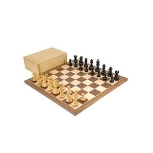 Juego de tablero de ajedrez de lujo hecho a mano de madera juego de ajedrez de madera de forma redonda con espacio de acento para sostener piezas de ajedrez - Product Image 3