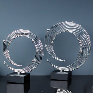 Sculpture en nickel noir, finition artisanale, best-seller, en aluminium et base en marbre - Product Image 5