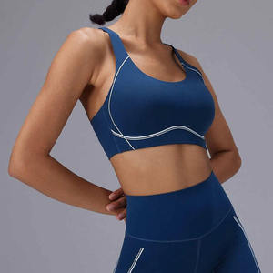 Soutien-gorge de sport personnalisé à soutien élevé Haut de yoga pour femme Ensemble de vêtements de sport pour la salle de sport - Product Image 4