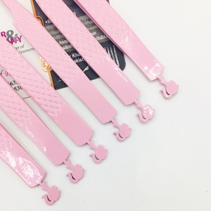 Pinzas de pestañas rosas de muñeca profesional Punta dentada para extensión de pestañas Opción de logotipo personalizado Pinzas de visón de color personalizado - Product Image 3