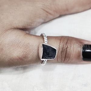 Bijoux en pierre brute bague pour femme saphir bleu brut naturel pierre précieuse septembre pierre de naissance bande torsadée bague en argent Sterling 925 - Product Image 4