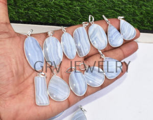 Lot de vente en gros de pendentifs ethniques en argent sterling 925 faits à la main en dentelle bleue naturelle agate pierres précieuses fiançailles anniversaire mariage - Product Image 1