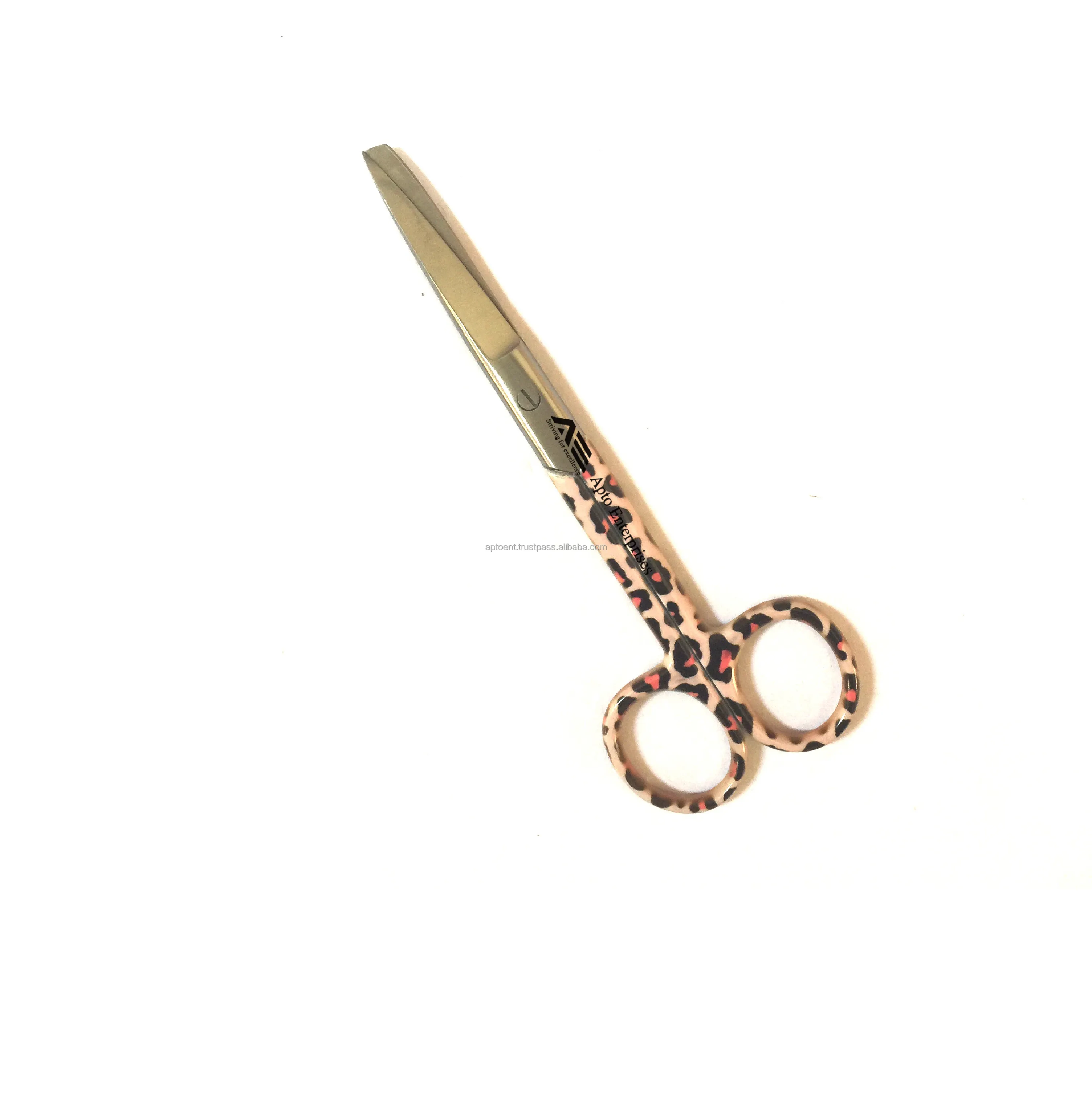 Nurses scissors with flowers pattern made of quality stainless steel for use in ward and other medical activities