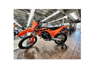 Offre de prix de gros Nouveau 2025 KTM 150 SX 1 cylindre, moteur 2 temps Moto prête à expédier - Product Image 2
