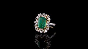 แหวนมรกตสีเขียวสังเคราะห์ทรงแฟนซี ประดับเพชรทรงหยดน้ำและทรงกลมที่เพาะเลี้ยงในห้องปฏิบัติการ |   แหวนแต่งงาน แหวนงานเลี้ยง และแหวนของขวัญ - Product Image 2