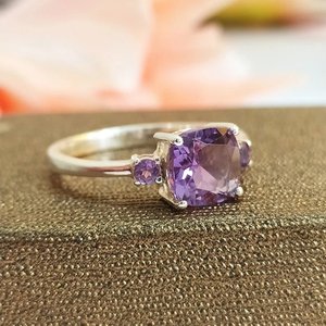 Solid 925 Sterling Silver Classic Design Amethyst Stone Women <b>Girl</b> Engagement Anniversary Fine <b>Rings</b> - Product Image 5