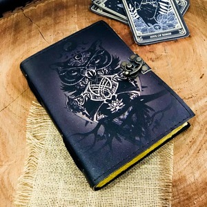 วารสารหนังแฮนด์เมดรูปนกฮูกเย็บตะเข็บ - Product Image 1