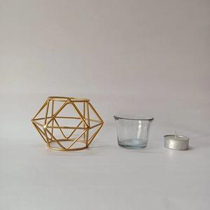 Bougeoirs décoratifs de luxe de style américain pour bougies à usage domestique Supports d'éclairage de Noël - Product Image 4