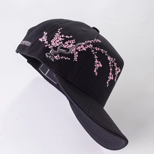 2025 Hot Selling Sporty Streetwear Chip <b>Silk</b> <b>Lined</b> Embossed Suede Baseball Cap Custom Caps Rhinestone 100% Cotton Common Double - Product Image 4