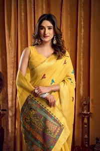 ผ้าไหมพรีเมียมสำหรับผู้หญิง ผู้จัดจำหน่ายเสื้อผ้าพื้นเมืองอินเดียแบบดั้งเดิมขายส่งจำนวนมากโดยแฟชั่นฮาร์เบอร์ - Product Image 3